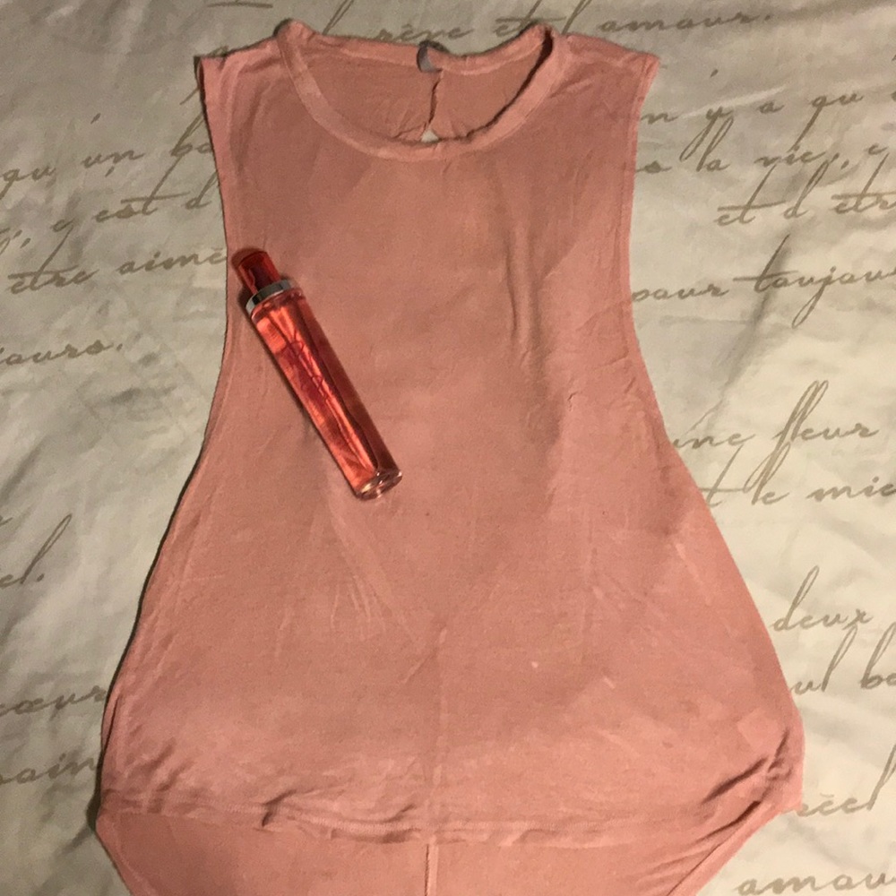 Coral Tank Top... Check out the back!!!